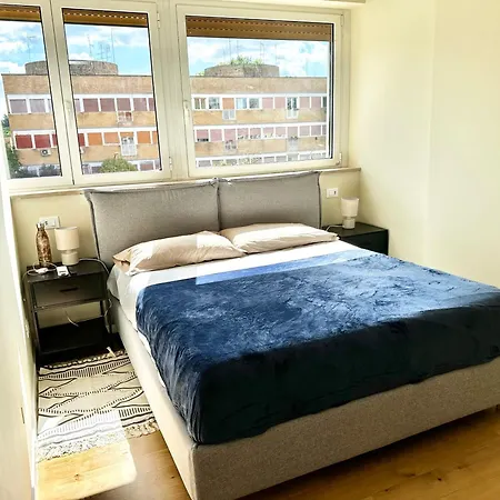 Διαμέρισμα Modern & Bright House *